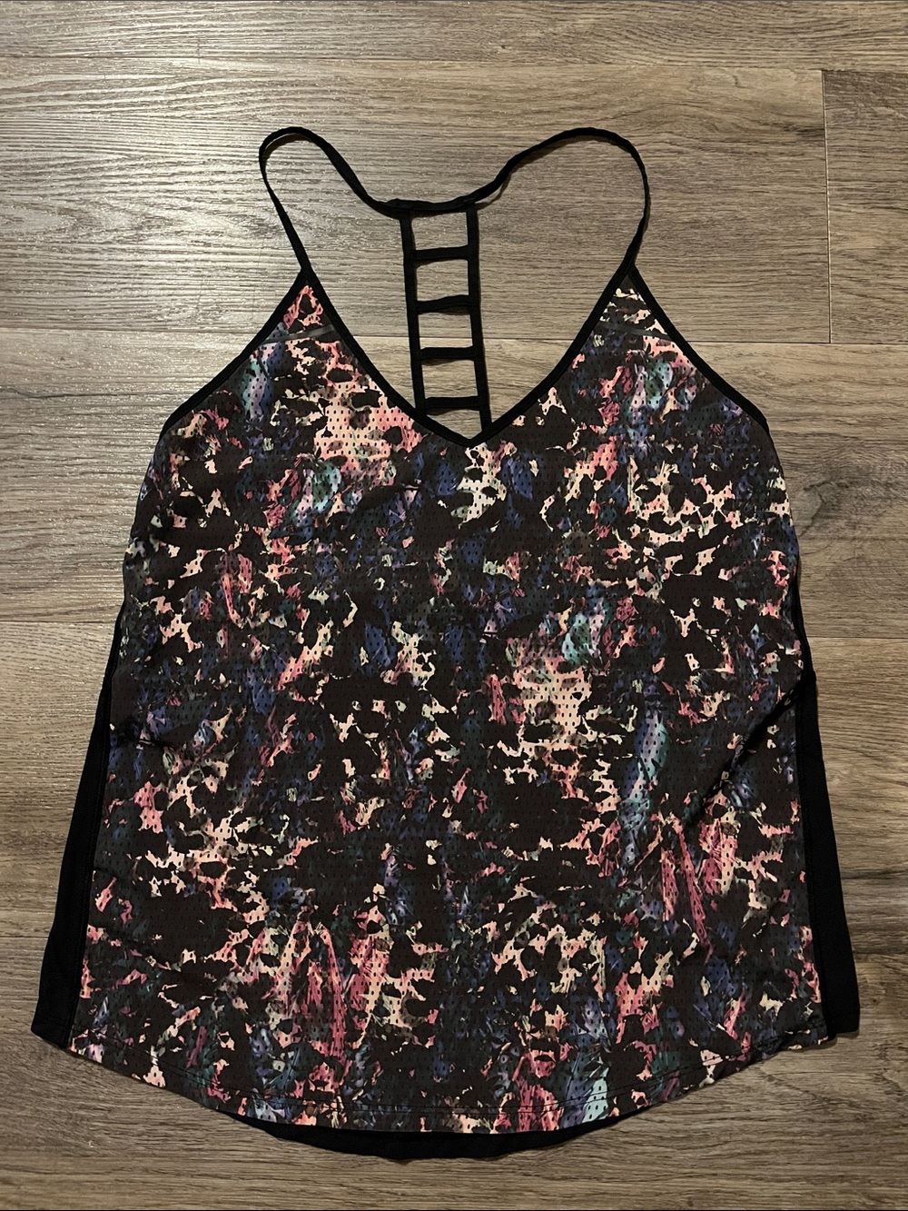Lululemon Breezy Singlet Women’s Black Multicolor Ladder-Back Cami Tank Top